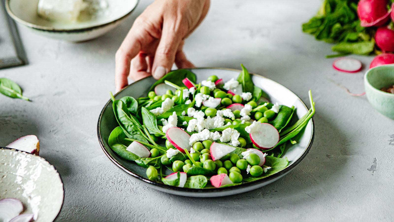 Easy and Refreshing Recipes for Hot Summer Days