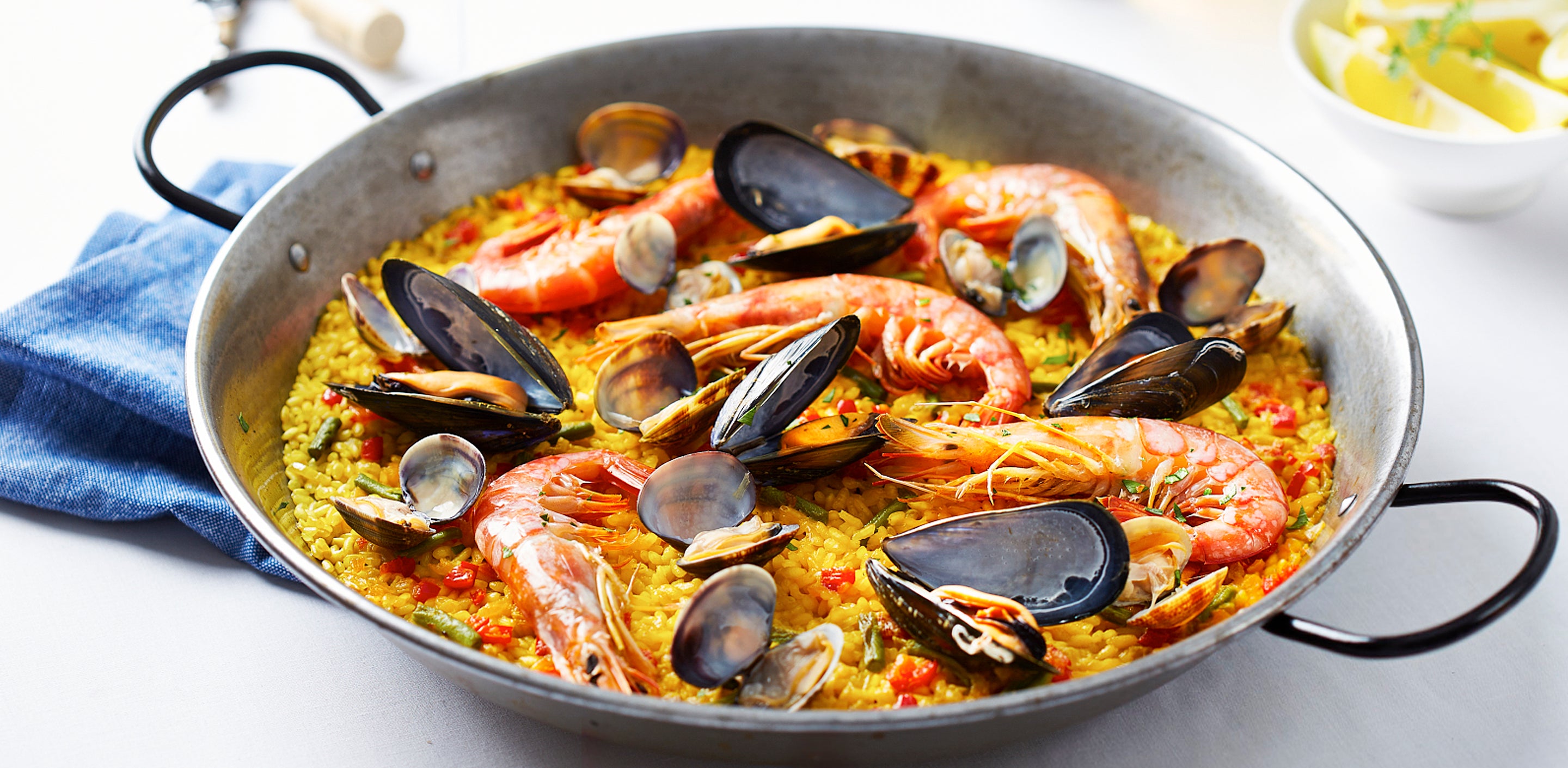 Spanish Paella Recipe Authentic & Flavorful – Sensarte Cookware