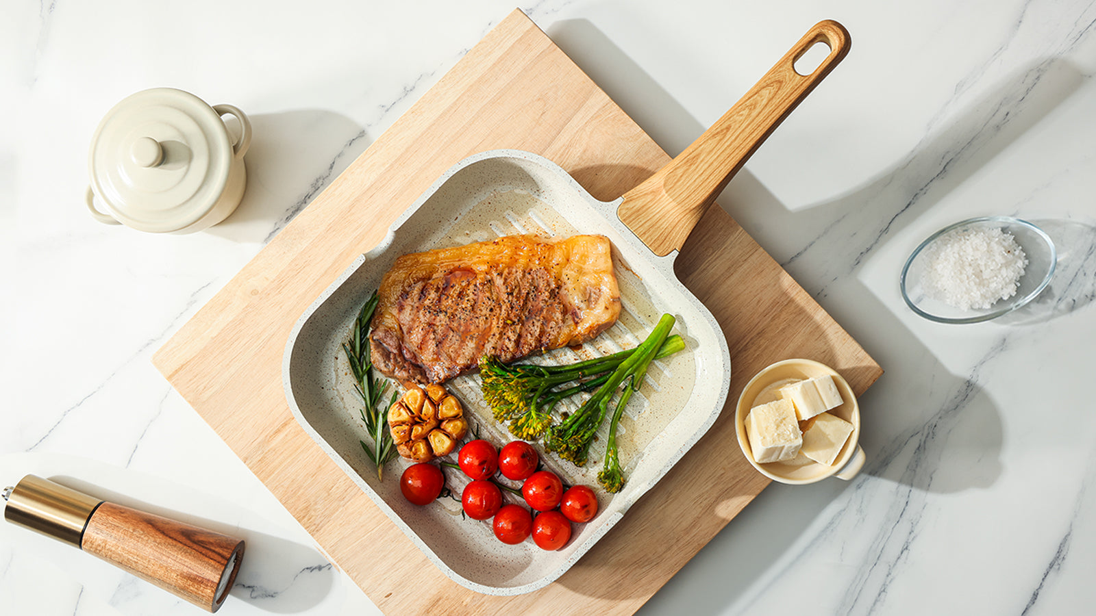 Mastering the Art of Cooking the Perfect Steak with SENSARTE Nonstick Cookware